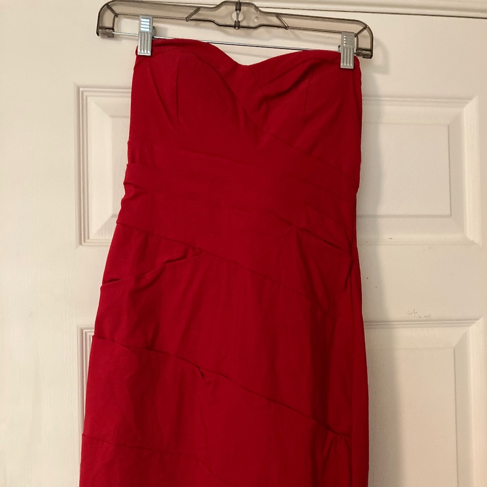 Stretchy red dress